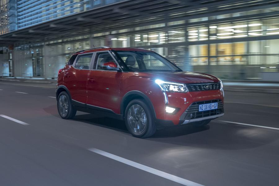  Mahindra XUV300 2019 года  (ZA) (фото 11 из 40)